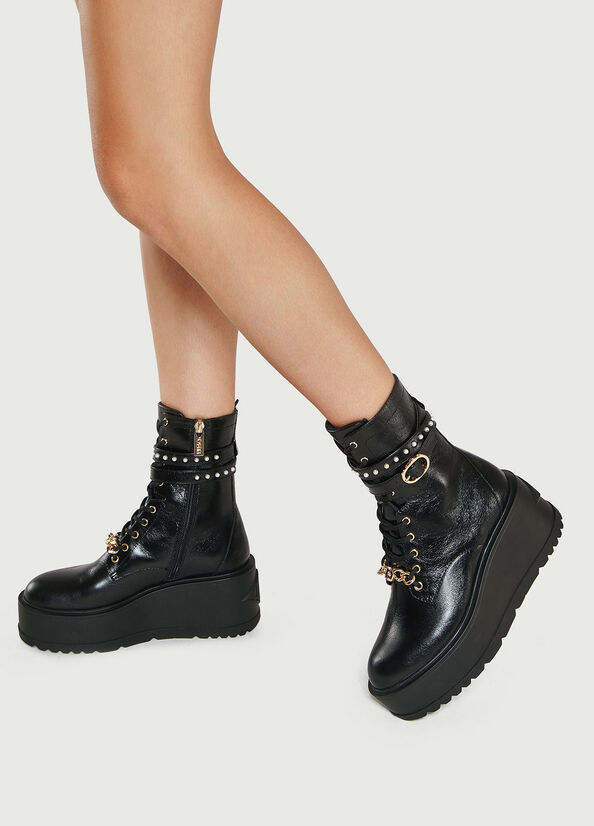 Black Liu Jo Platform Combat With Jewelled Pearls Women's Ankle Boots | VRH-307921